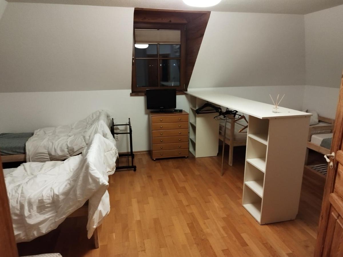 Twoj Azyl Villa Swidnik  Luaran gambar