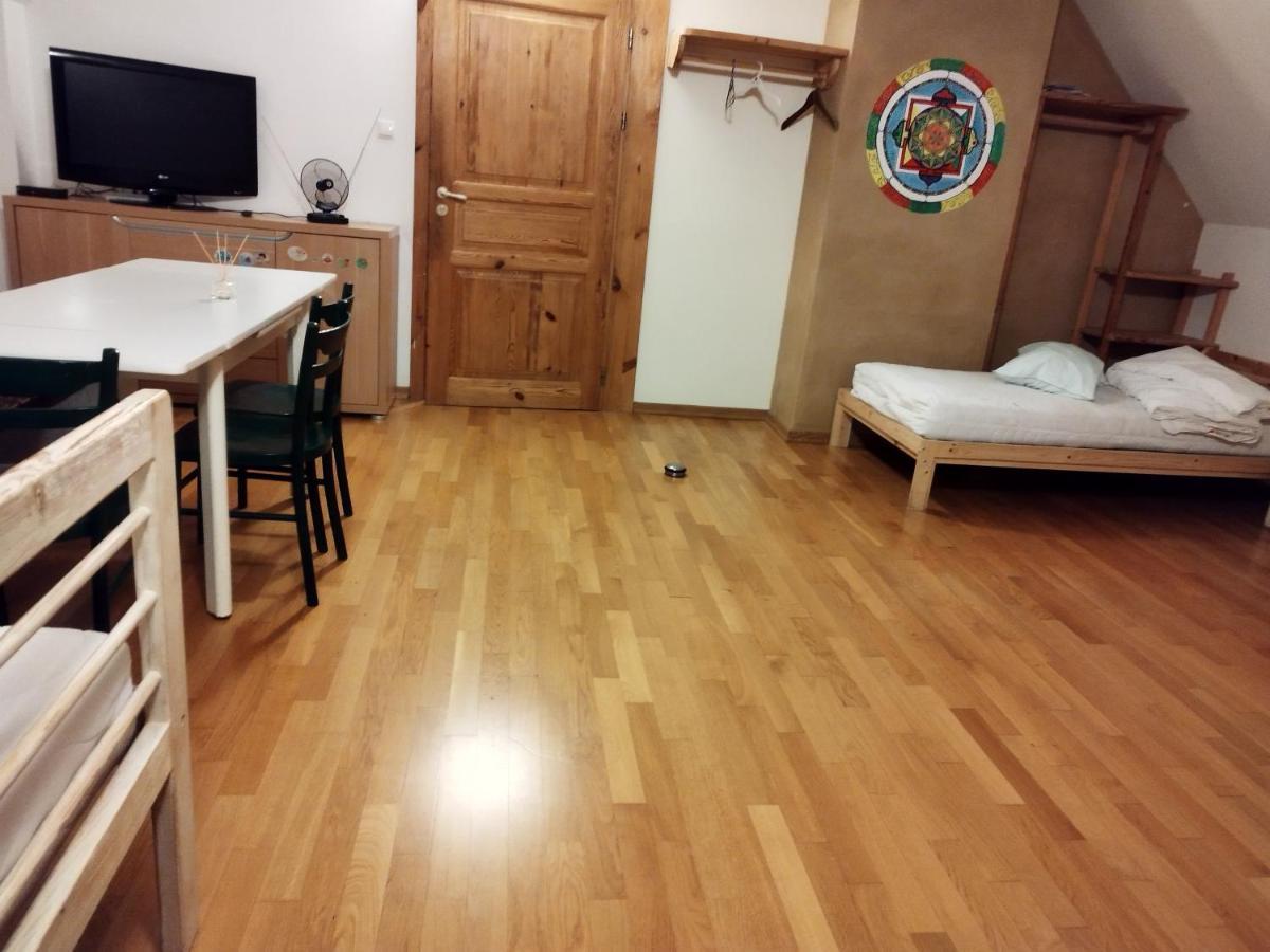 Twoj Azyl Villa Swidnik  Luaran gambar